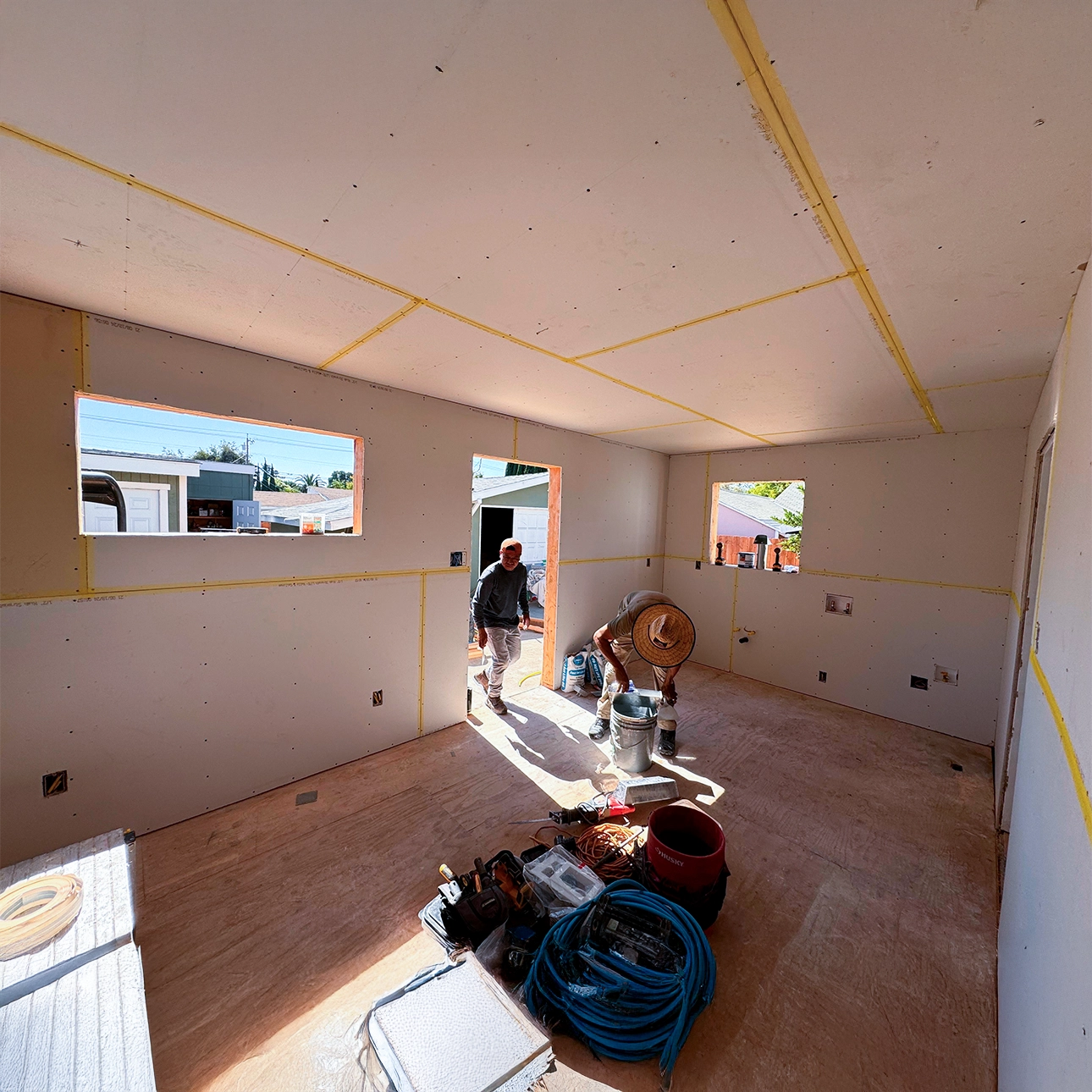 Diaz Constructions | Expansive Home